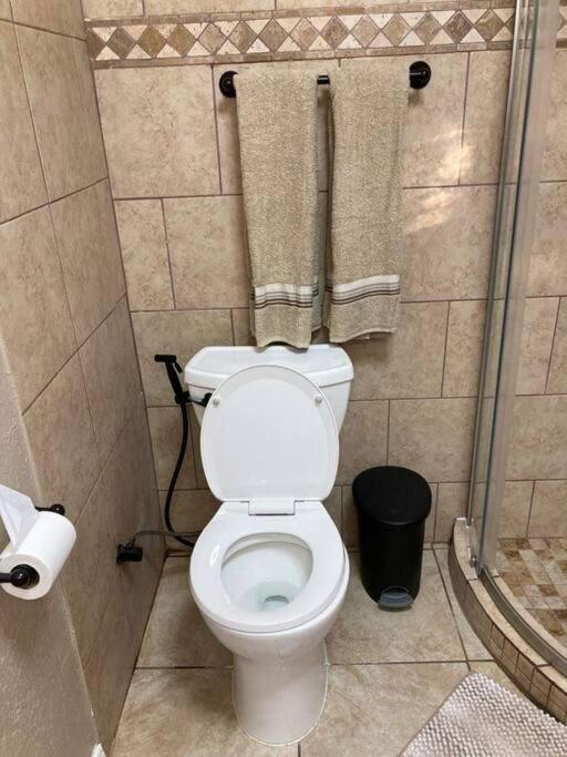 Hidden Gem 3br/1b+jacuzzi+busch Garden+fishn+kayak *