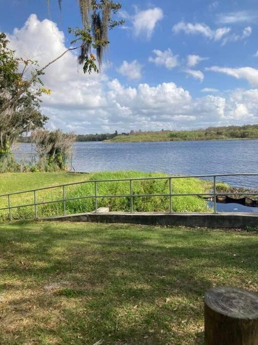 Hidden Gem 3br/1b+jacuzzi+busch Garden+fishn+kayak Ferienhaus *